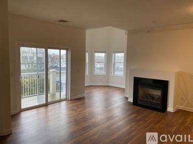 Main picture of 185 Stevens St