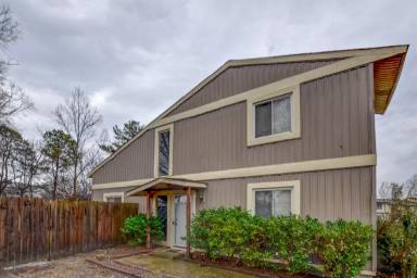 Main picture of 700 Alder Cir