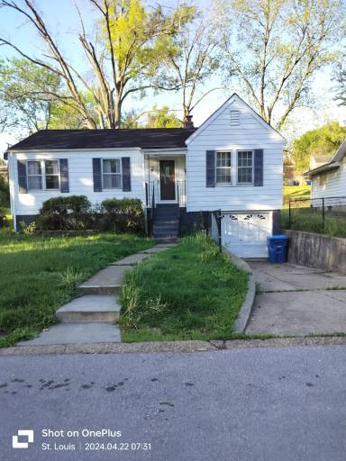 Main picture of 7004 Greenhaven Dr