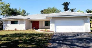 Main picture of 3960 NW 106th Dr