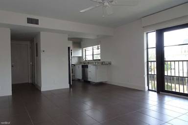 Main picture of 64 Isle of Venice Dr