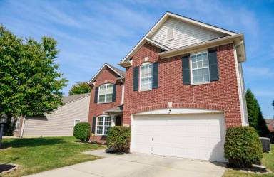 Main picture of 1640 Brookview Dr