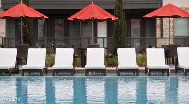 Main picture of Teak At Branch