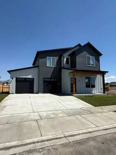 Main picture of 511 Spaniel Ln