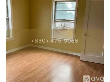 Main picture of 703 E Caesar Ave