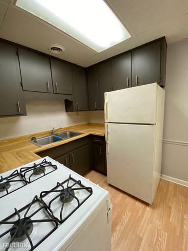 Main picture of 165 Midway Dr