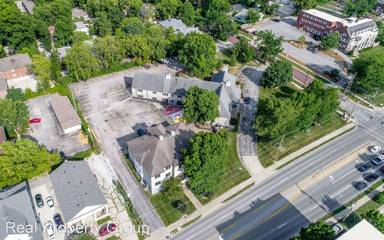 Main picture of 1301 University Ave