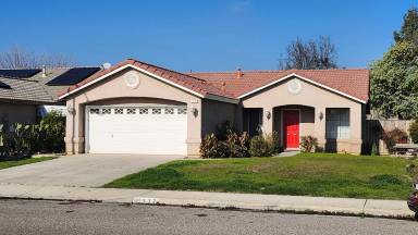 Main picture of 117 Lindquist St