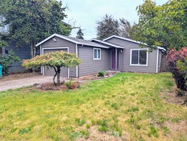 Main picture of 3531 SE 63rd Ave