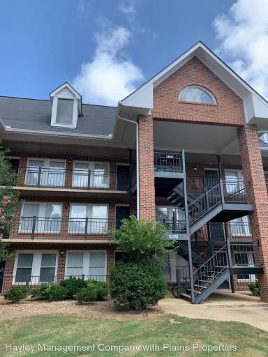 Main picture of Deerfield Condominiums