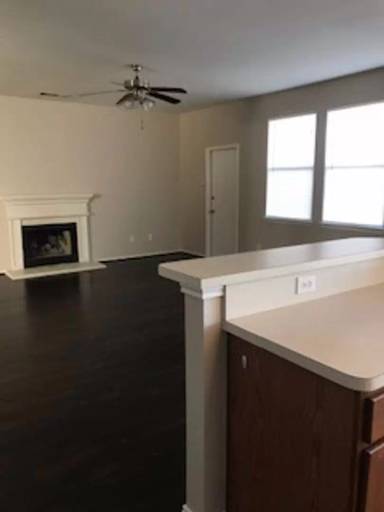 Main picture of 504 Ame Ln