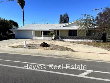 Main picture of 28913 Murrieta Rd
