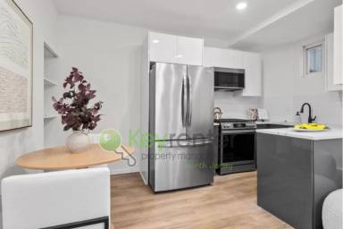 Main picture of 407 Park Ave