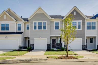 Main picture of 2039 Caen St