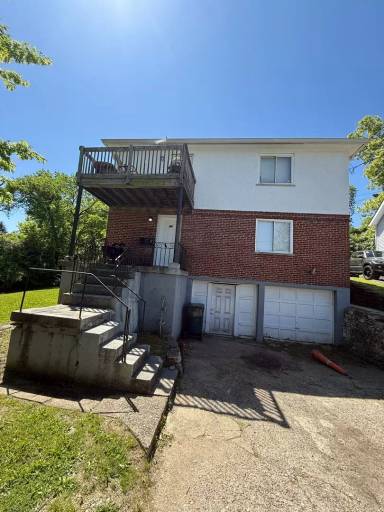 Main picture of 39 Glen Este Pl