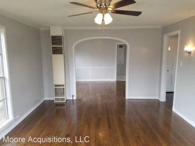 Main picture of 905 W Walker St