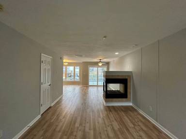 Main picture of 1420 W Ocean View Ave