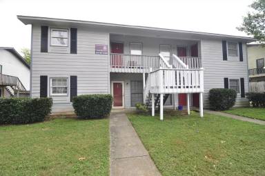 Main picture of 6205 Friar Tuck Dr NW