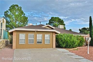 Main picture of 636 Bristol Dr