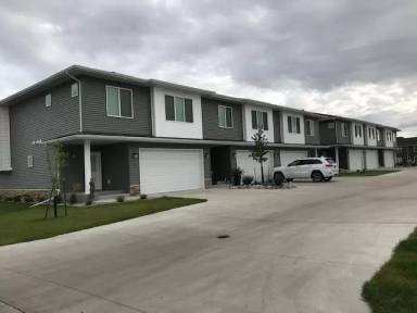Main picture of Shadow Creek Luxury Townhomes
