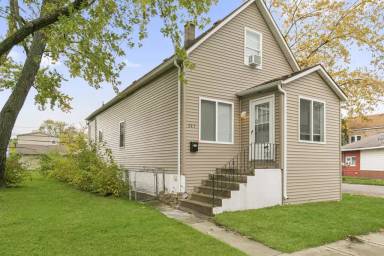 Main picture of 247 156th St