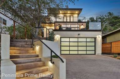 Main picture of 46 Roslyn Ave