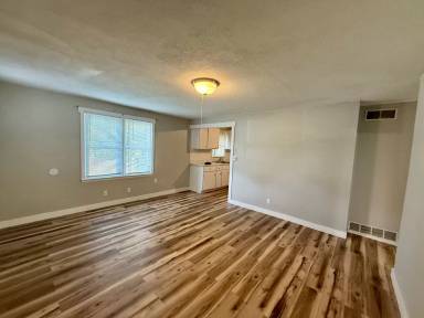 Main picture of 5941 Raytown Rd