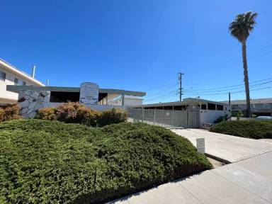 Main picture of 14828 Halldale Ave