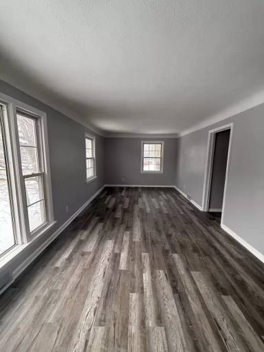 Main picture of 3445 Meadowbrook Blvd