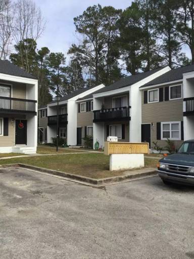 Main picture of 401 Golf Rd
