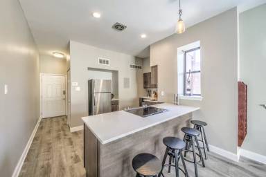 Main picture of 3627 - 3633 McRee Ave