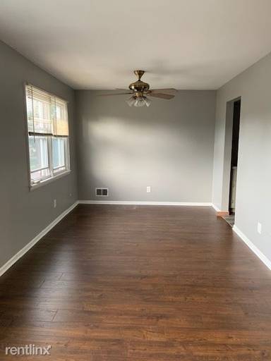 Main picture of 76 Kenosha St
