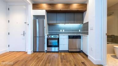 Main picture of 1002 Bushwick Ave