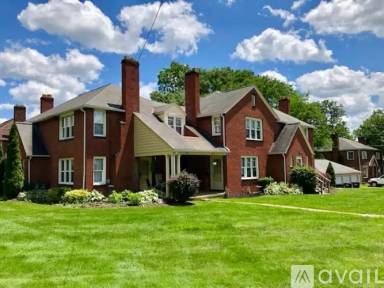 Main picture of 275 Bartley Ave