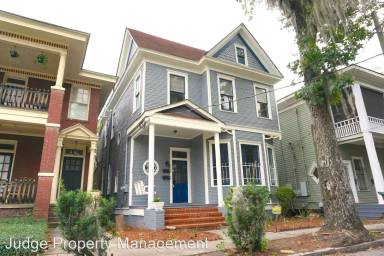 Main picture of 2114 Lincoln St