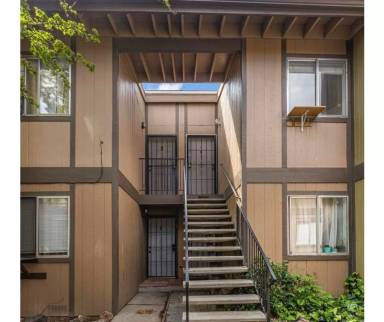 Main picture of 2090 Highview Ct