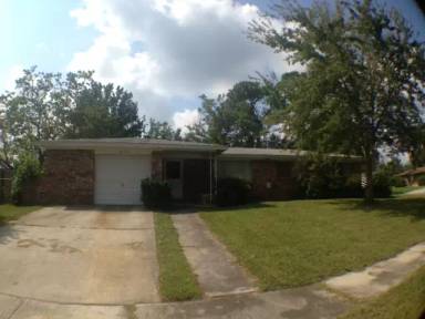 Main picture of 8770 Pinon Dr