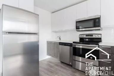 Main picture of 940 Winona