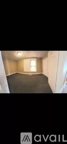 Main picture of 1303 E Jackson St