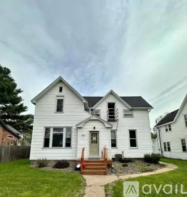 Main picture of 531 Cochrane St
