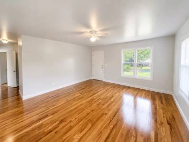 Main picture of 701 Meadow St