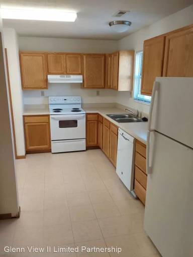 Main picture of Glenn View II Townhouses