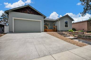 Main picture of 740 NW 9th St