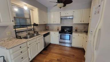 Main picture of 214 Fireside Village Dr