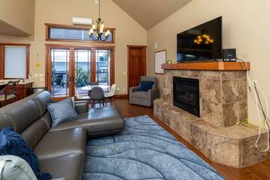 Main picture of 62893 Bilyeu Way