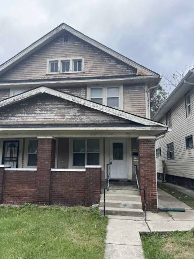 Main picture of 2936 N College Ave