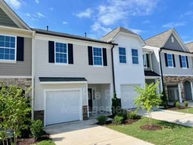 Main picture of 737 Ridge Cliff Ln