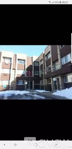 Main picture of 8641.5 W Foster Ave