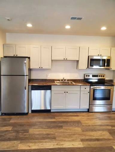 Main picture of 576 South Ave