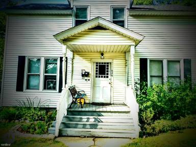 Main picture of 626 Forest St